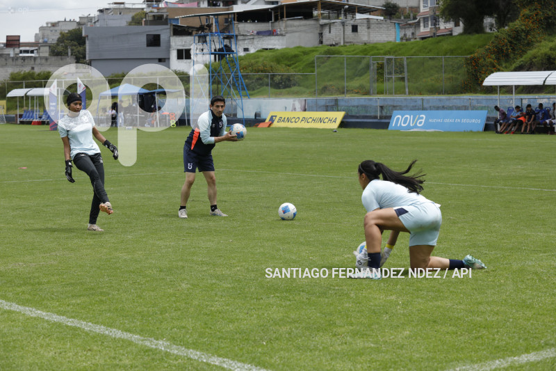 FBL SUPERLIGA FEMENINA CATOLICA VS DEPORTIVO IBARRA