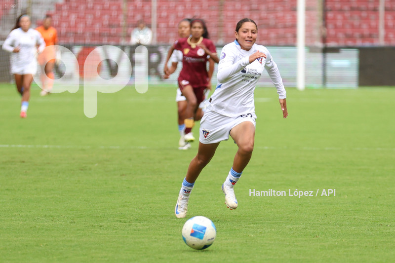 FBL-SUPERLIGA-FEMENINA-ECUABET-LDU-VINOTINTO