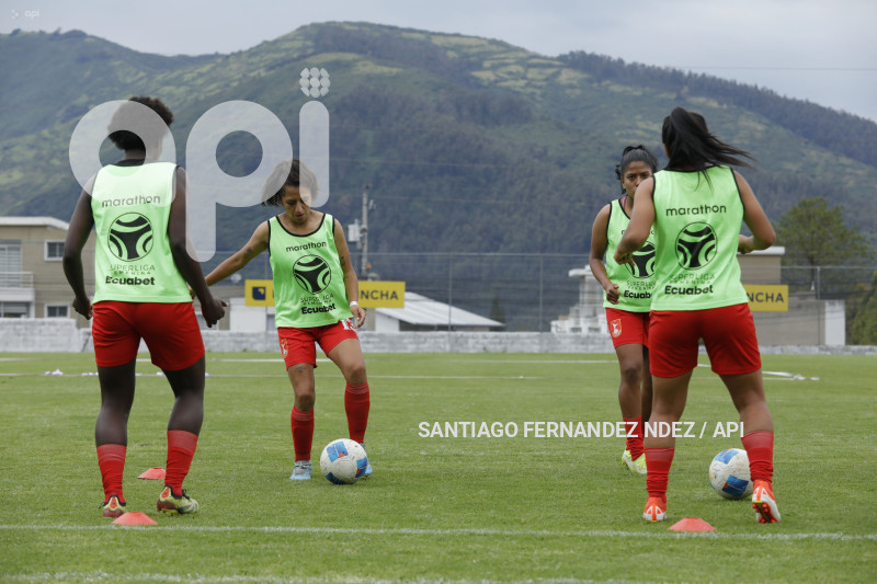 FBL SUPERLIGA FEMENINA CATOLICA VS DEPORTIVO IBARRA