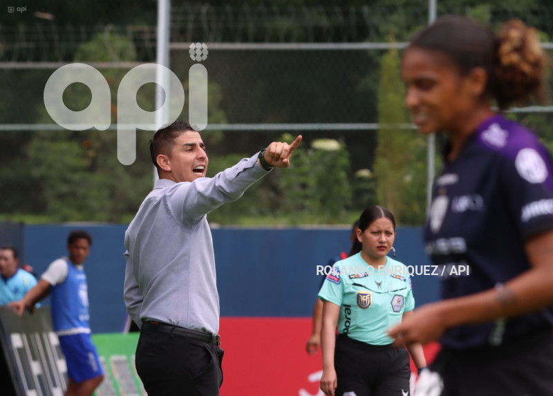 FBL SUPERLIGA FEMENINA DRAGONAS IDV VS ESPUCE