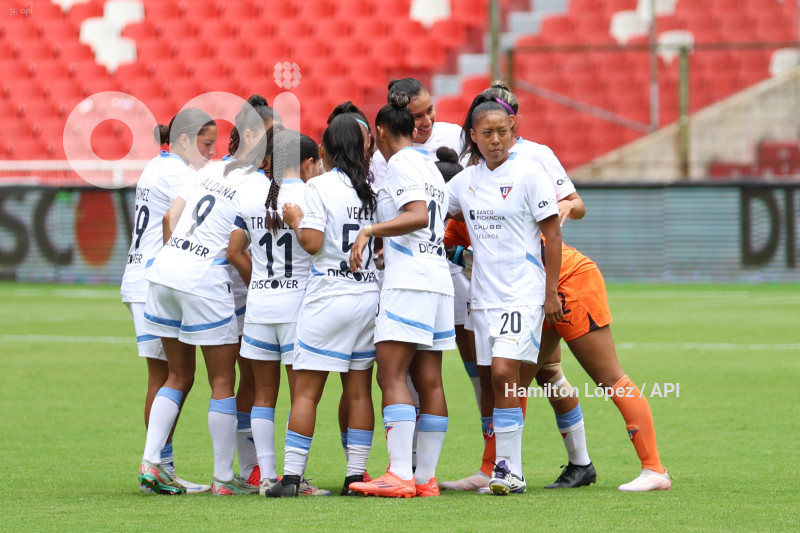 FBL-SUPERLIGA-FEMENINA-ECUABET-LDU-VINOTINTO