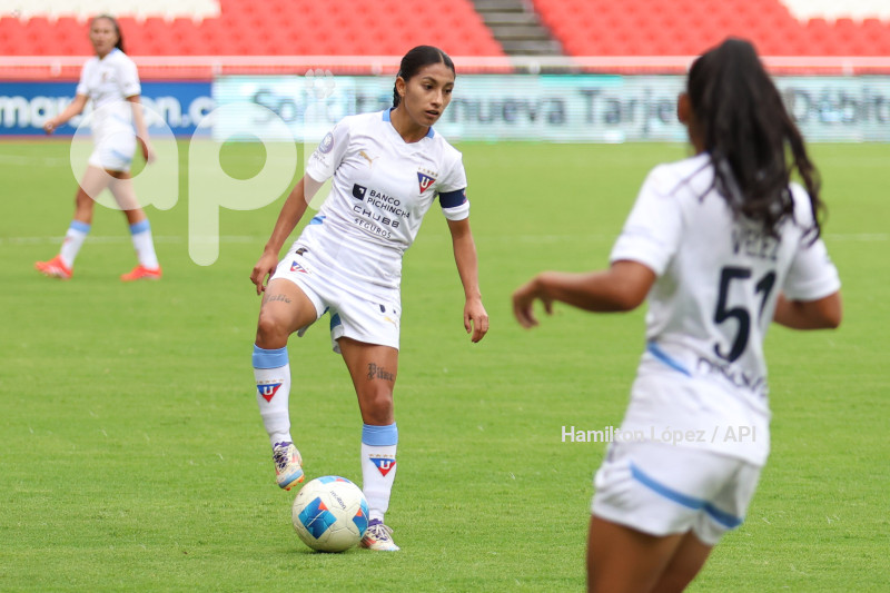 FBL-SUPERLIGA-FEMENINA-ECUABET-LDU-VINOTINTO