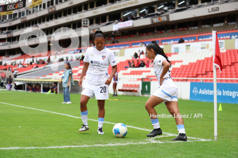 FBL-SUPERLIGA-FEMENINA-ECUABET-LDU-VINOTINTO