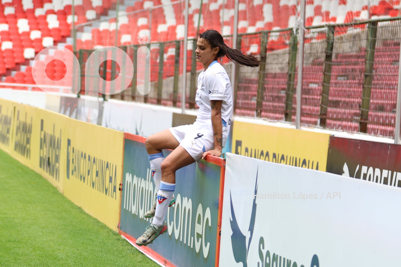 FBL-SUPERLIGA-FEMENINA-ECUABET-LDU-VINOTINTO