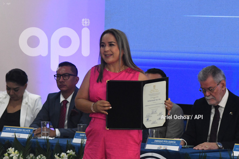 PORTOVIEJO-CNE-ASAMBLEISTAS-CREDENCIALES