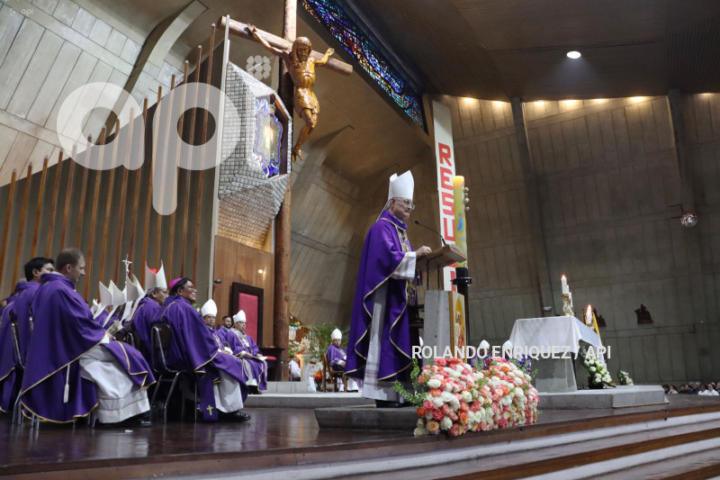 MISA DE SUFRAGIO POR EL PAPA FRANCISCO
