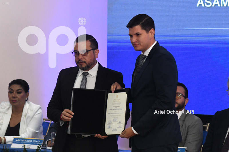 PORTOVIEJO-CNE-ASAMBLEISTAS-CREDENCIALES