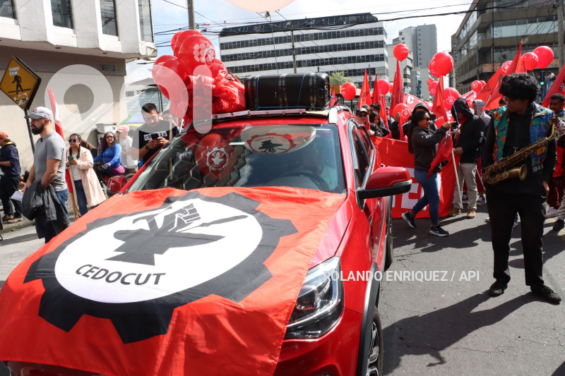 QUITO MARCHA 1 DE MAYO