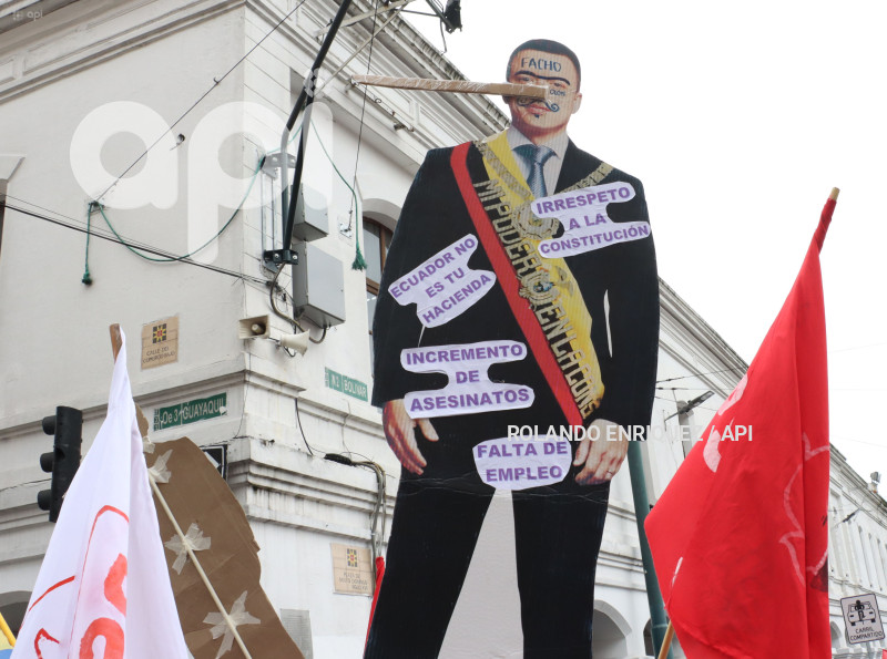 QUITO MARCHA 1 DE MAYO