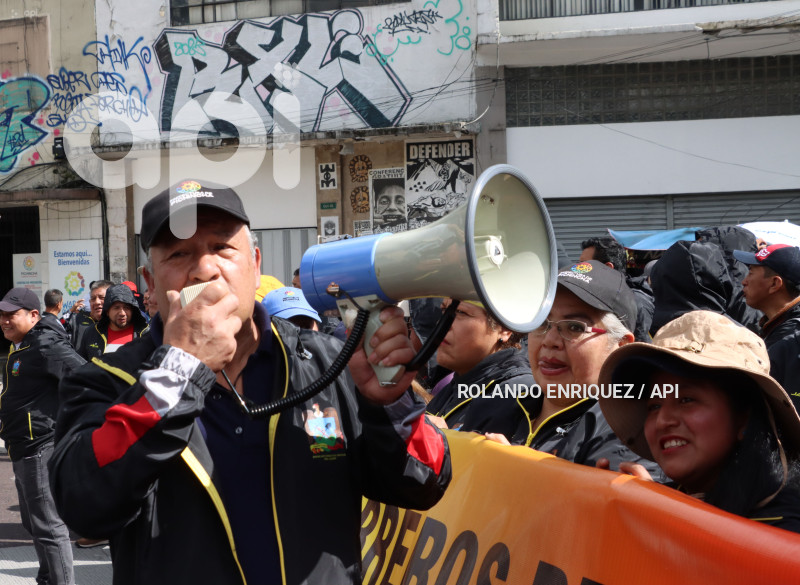 QUITO MARCHA 1 DE MAYO