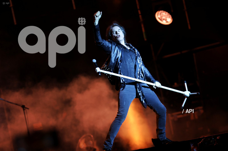 MASTERS OF ROCK
