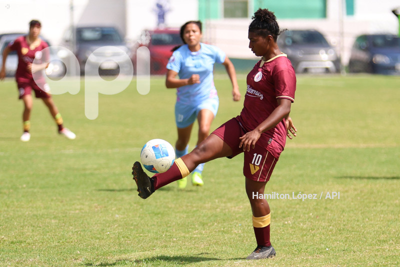FBL-SUPERLIGA-FEMENINA-ECUABET-VINOTINTO-MACARÁ