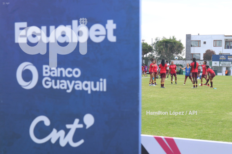 FBL-SUPERLIGA-FEMENINA-ECUABET-VINOTINTO-MACARÁ