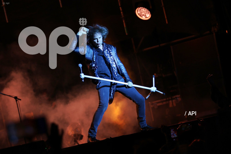 MASTERS OF ROCK