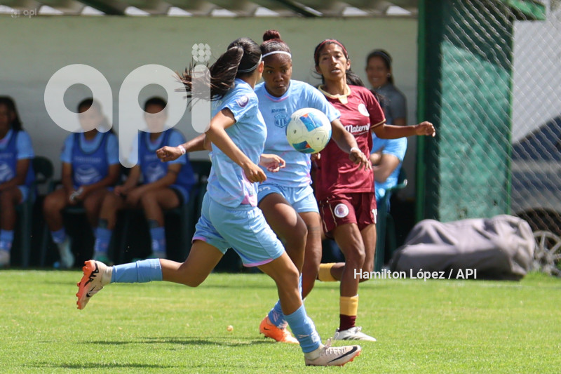 FBL-SUPERLIGA-FEMENINA-ECUABET-VINOTINTO-MACARÁ