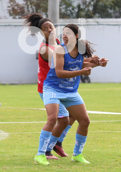 FBL-SUPERLIGA-FEMENINA-ECUABET-VINOTINTO-MACARÁ