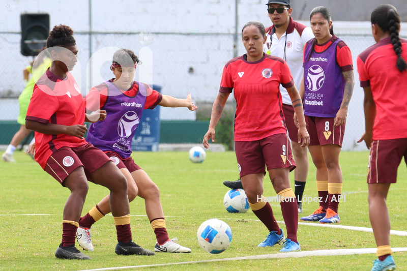 FBL-SUPERLIGA-FEMENINA-ECUABET-VINOTINTO-MACARÁ