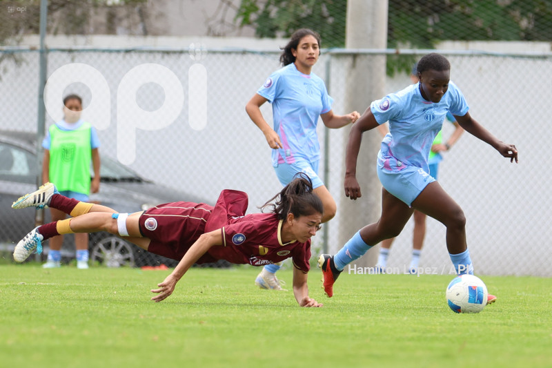 FBL-SUPERLIGA-FEMENINA-ECUABET-VINOTINTO-MACARÁ