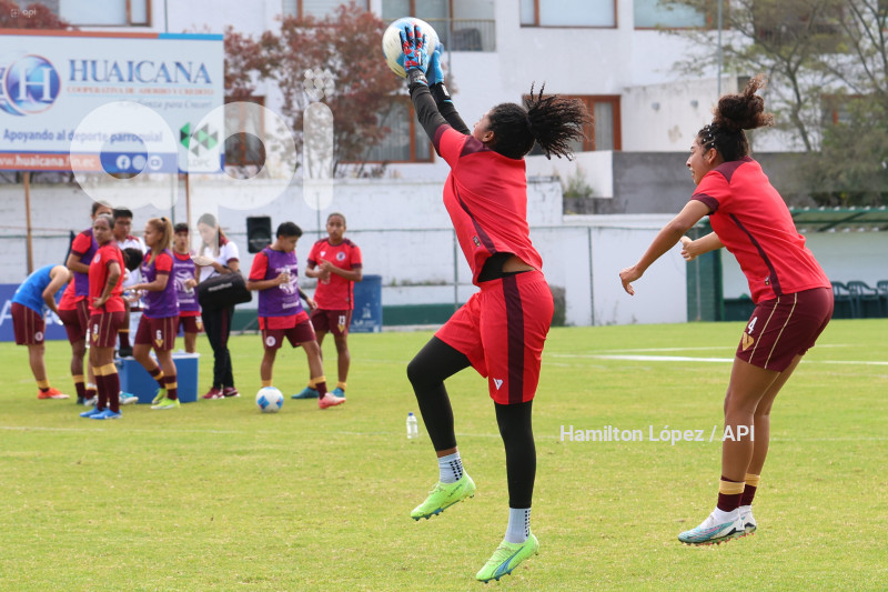 FBL-SUPERLIGA-FEMENINA-ECUABET-VINOTINTO-MACARÁ