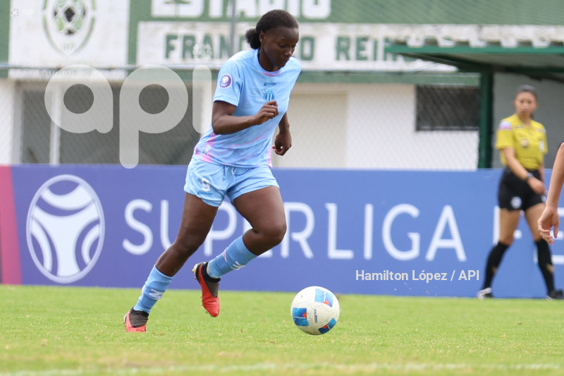FBL-SUPERLIGA-FEMENINA-ECUABET-VINOTINTO-MACARÁ