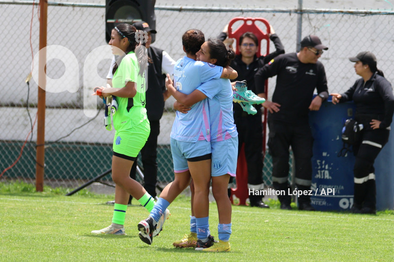FBL-SUPERLIGA-FEMENINA-ECUABET-VINOTINTO-MACARÁ