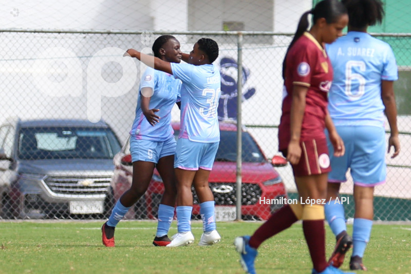 FBL-SUPERLIGA-FEMENINA-ECUABET-VINOTINTO-MACARÁ