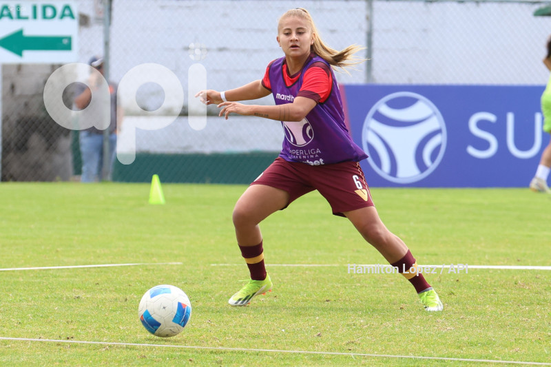 FBL-SUPERLIGA-FEMENINA-ECUABET-VINOTINTO-MACARÁ