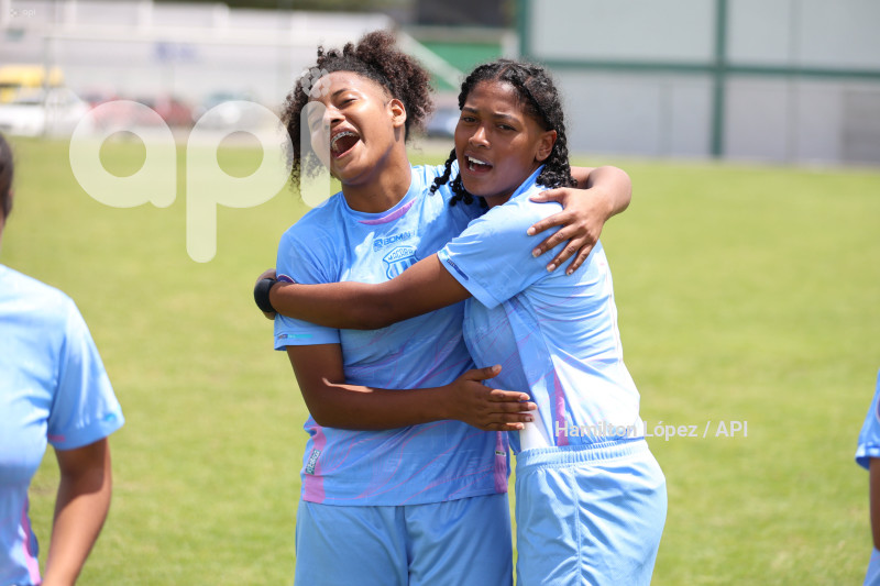 FBL-SUPERLIGA-FEMENINA-ECUABET-VINOTINTO-MACARÁ