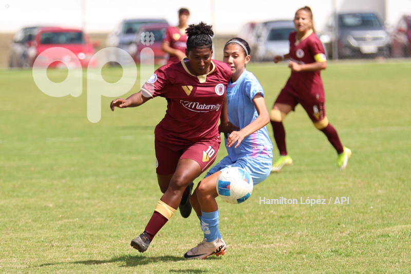 FBL-SUPERLIGA-FEMENINA-ECUABET-VINOTINTO-MACARÁ