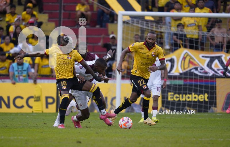 FBL-LIGAPRO-BARCELONA-VINOTINTO