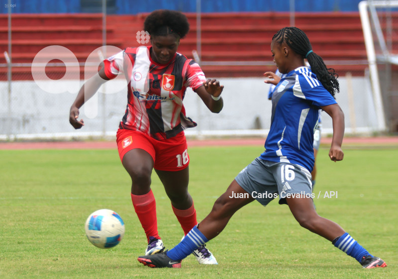 FBL-SUPERLIGA-DEPORTIVO IBARRA-EMELEC