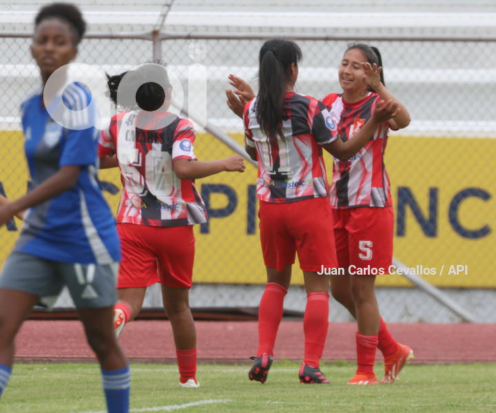 FBL-SUPERLIGA-DEPORTIVO IBARRA-EMELEC