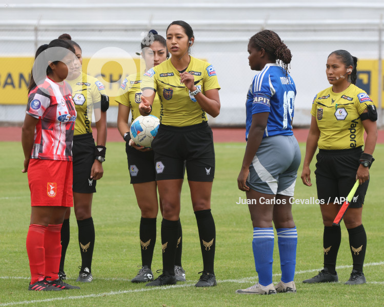 FBL-SUPERLIGA-DEPORTIVO IBARRA-EMELEC