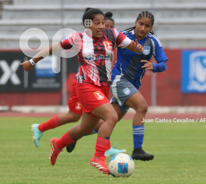 FBL-SUPERLIGA-DEPORTIVO IBARRA-EMELEC