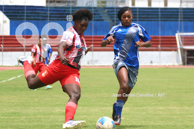 FBL-SUPERLIGA-DEPORTIVO IBARRA-EMELEC