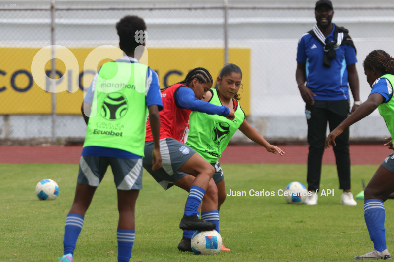 FBL-SUPERLIGA-DEPORTIVO IBARRA-EMELEC