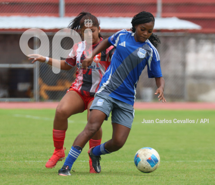 FBL-SUPERLIGA-DEPORTIVO IBARRA-EMELEC
