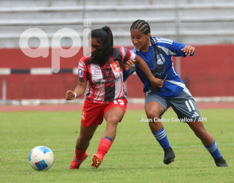 FBL-SUPERLIGA-DEPORTIVO IBARRA-EMELEC