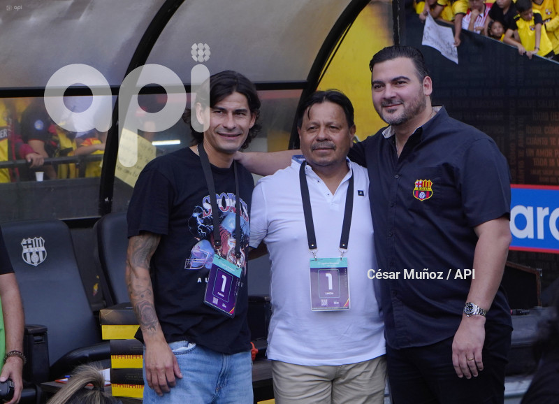 FBL-LIGAPRO-BARCELONA-VINOTINTO