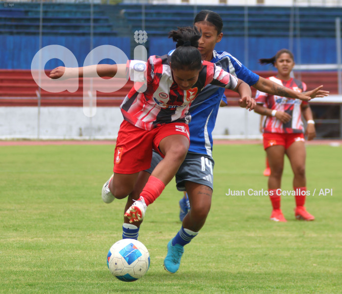 FBL-SUPERLIGA-DEPORTIVO IBARRA-EMELEC