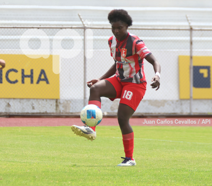 FBL-SUPERLIGA-DEPORTIVO IBARRA-EMELEC