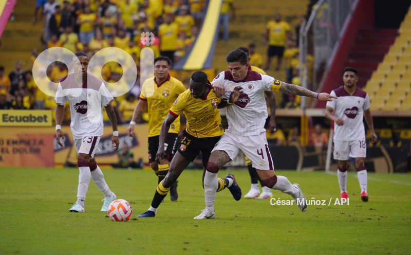 FBL-LIGAPRO-BARCELONA-VINOTINTO