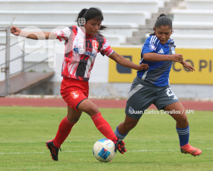 FBL-SUPERLIGA-DEPORTIVO IBARRA-EMELEC