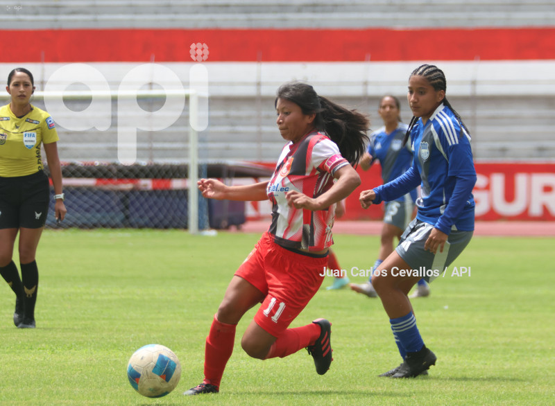 FBL-SUPERLIGA-DEPORTIVO IBARRA-EMELEC