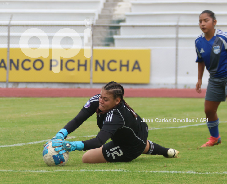 FBL-SUPERLIGA-DEPORTIVO IBARRA-EMELEC