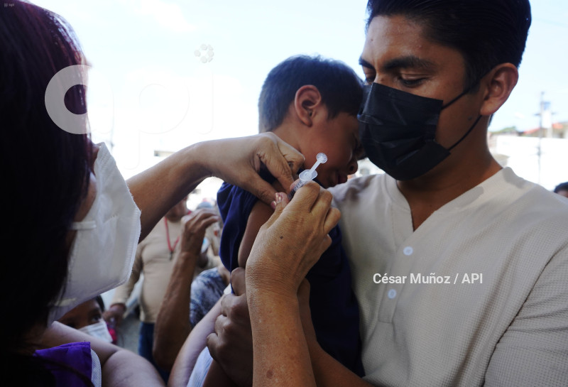 GYE-VACUNACION AGLOMERACION