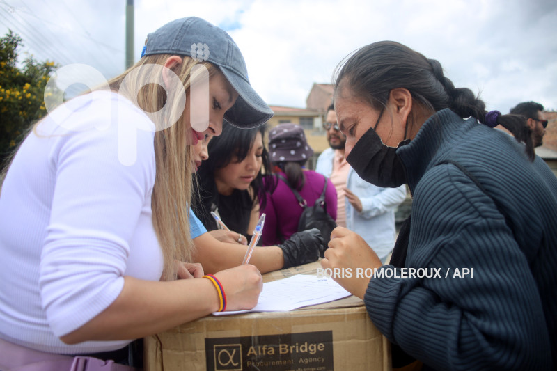CUENCA-ENTREGA MASCARILLAS-PREVENIR FIEBRES TOSFERINA Y AMARILLA