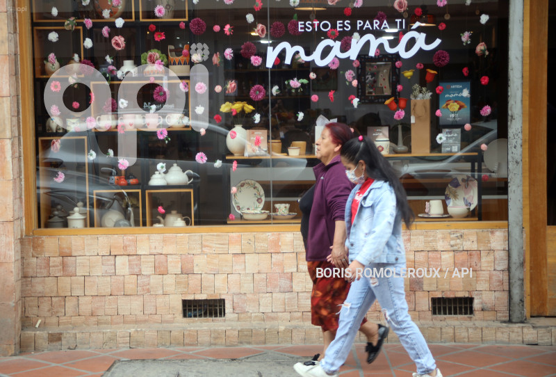 CUENCA-COMERCIO-DIA DE LA MADRE