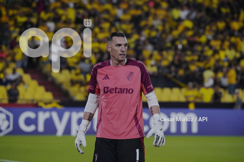 FBL-LIBERTADORES-BARCELONA-RIVER PLATE