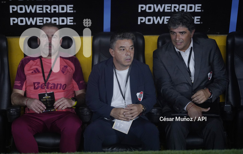 FBL-LIBERTADORES-BARCELONA-RIVER PLATE